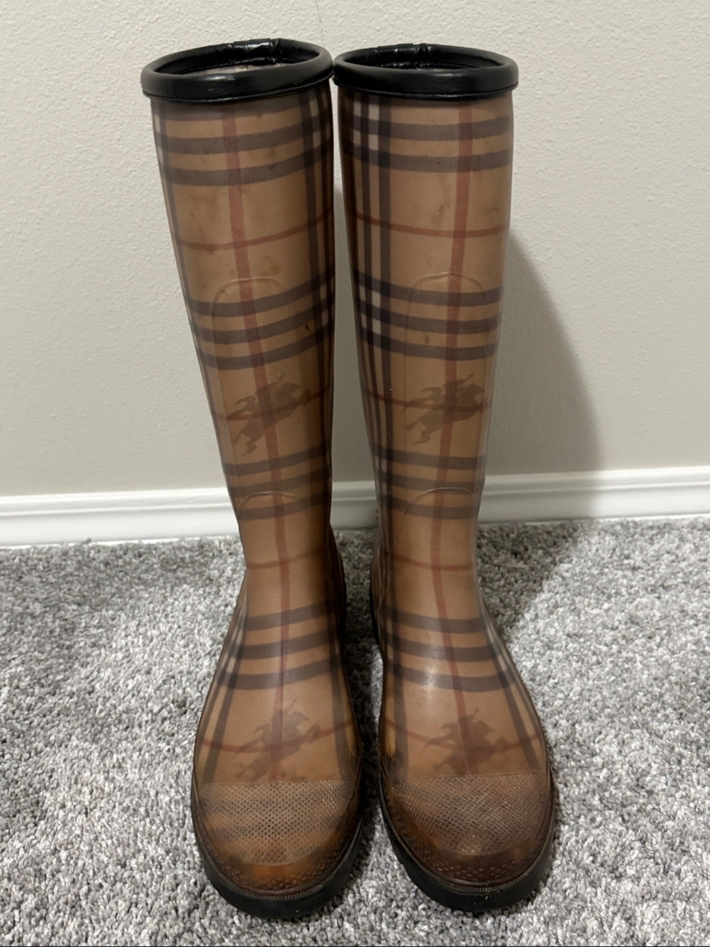 Burberry Rain Boots women’s Size
6 1/2 Nova Check Designer Winter - Picture 2 of 8
